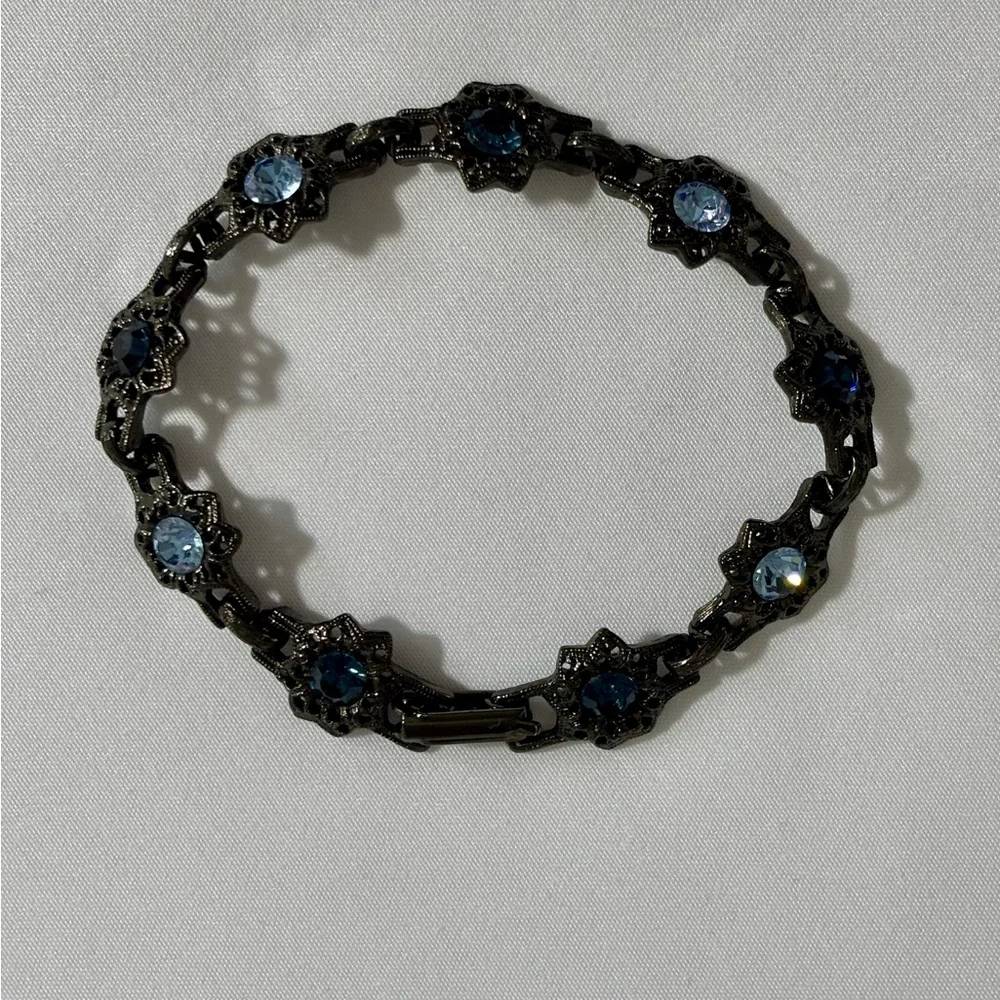 Vintage 1928 brand blue stone bracelet in black metal filagree